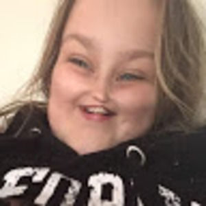 Meet your Posher, Queen